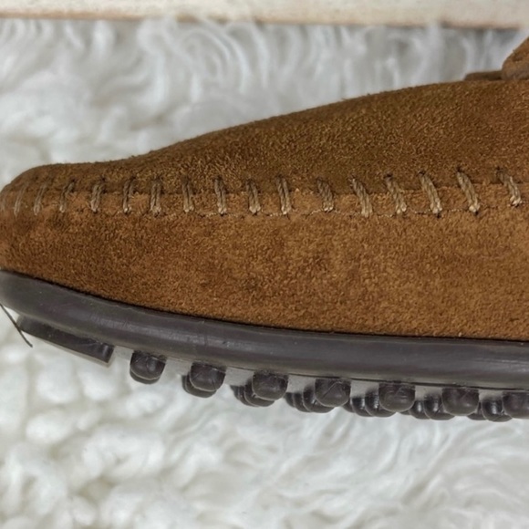 Minnetonka Hello Kitty Limited Edition Booties Brown Suede Leather NWT SZ 6 Rare - Picture 5 of 8